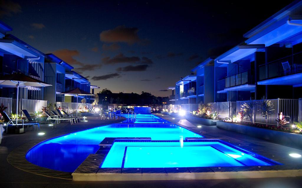 Ramada By Wyndham Hervey Bay Facilități foto The pool at the Blue Sky Inn